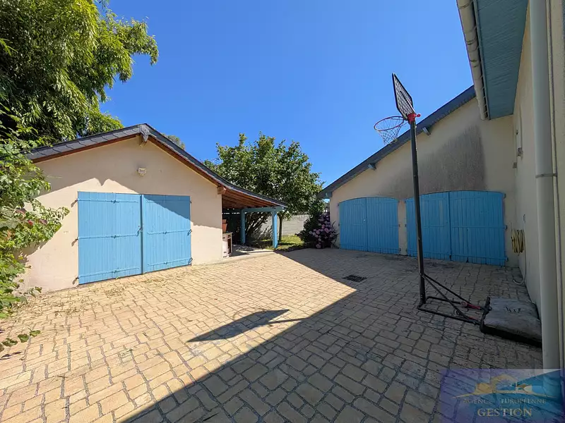 Maison, 121 m²