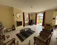 Maison, 240 m²