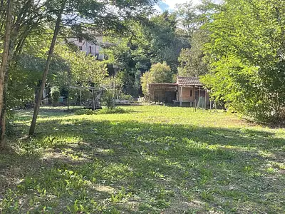 Terrain, 1 166 m²