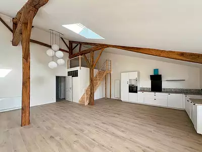 Maison, 166 m²