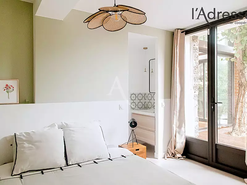 Maison, 325 m²