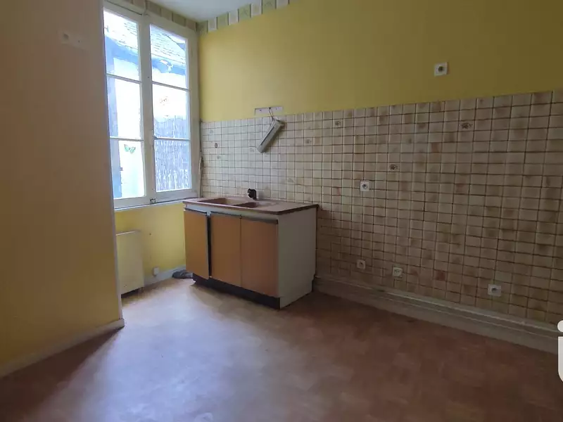 Immeuble, 250 m²