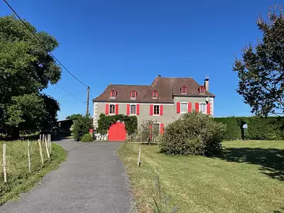 Maison, 270 m²