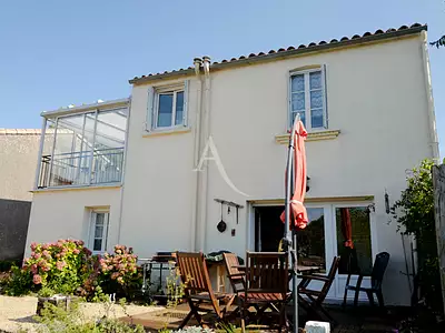 Maison, 105 m²