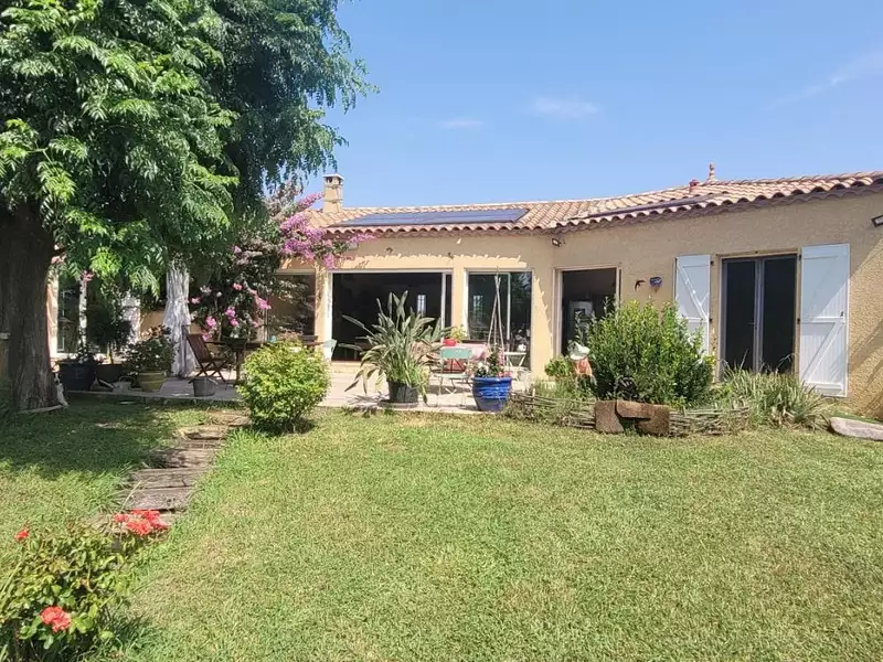 Maison, 192 m²