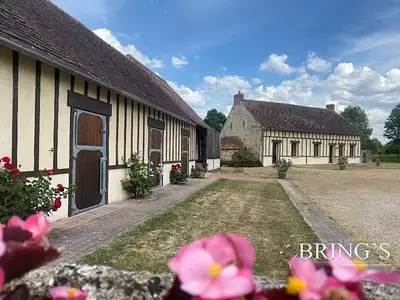 Maison, 215 m²