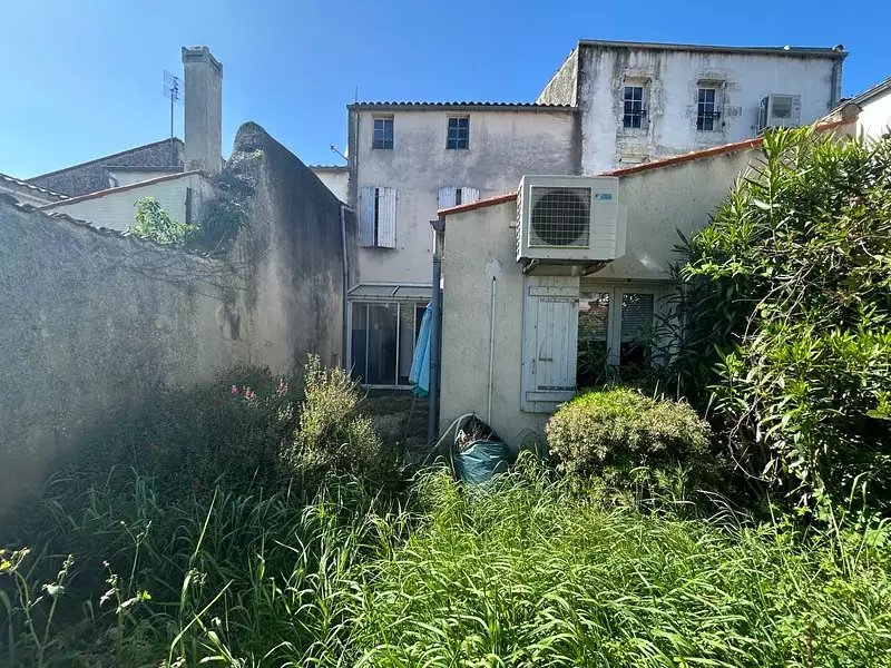 Immeuble, 185 m²