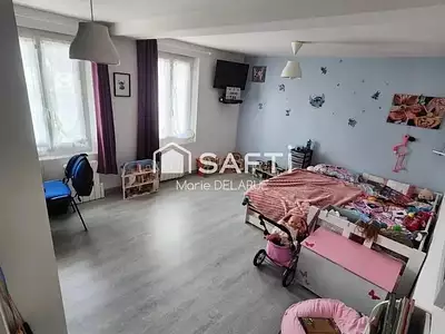 Maison, 146 m²