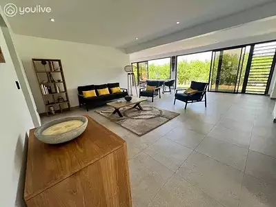 Maison, 164 m²