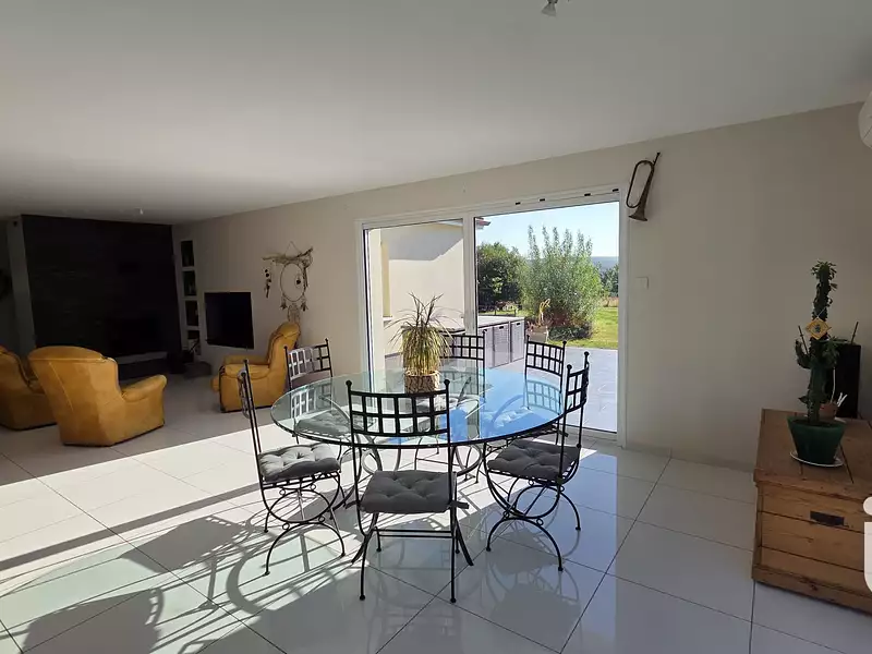 Maison, 138 m²