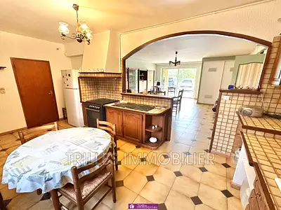 Maison, 170 m²