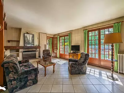 Maison, 233 m²