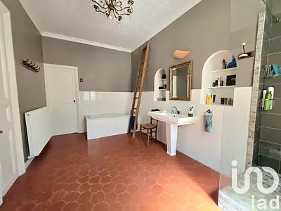 Maison, 270 m²