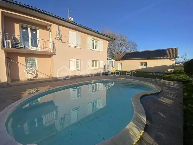 Maison, 143 m²