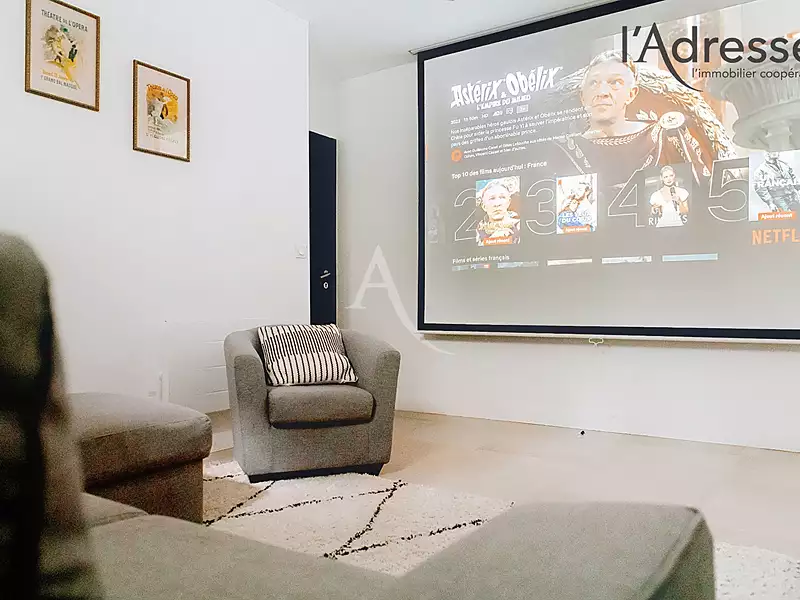 Maison, 325 m²