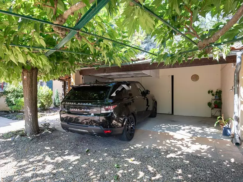 Maison, 215 m²