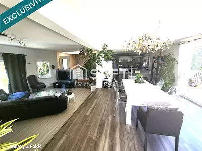 Maison, 244 m²