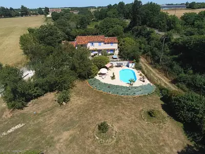 Maison, 370 m²