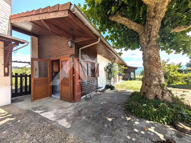 Maison, 230 m²