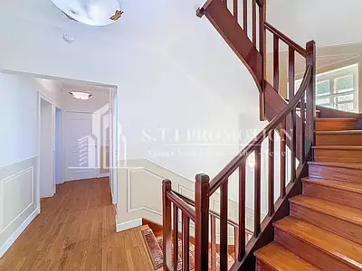 Maison, 203 m²