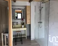 Maison, 1 500 m²