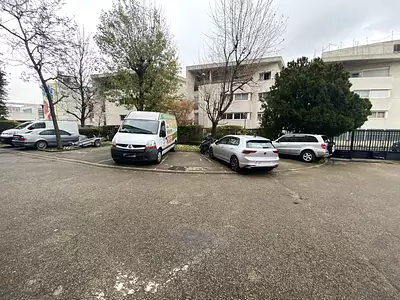 Parking, 10 m²