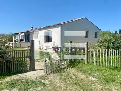 Maison, 222 m²