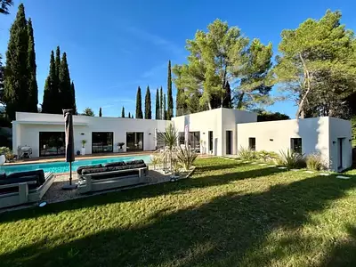 Maison, 170 m²