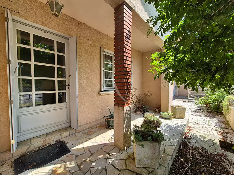 Maison, 200 m²