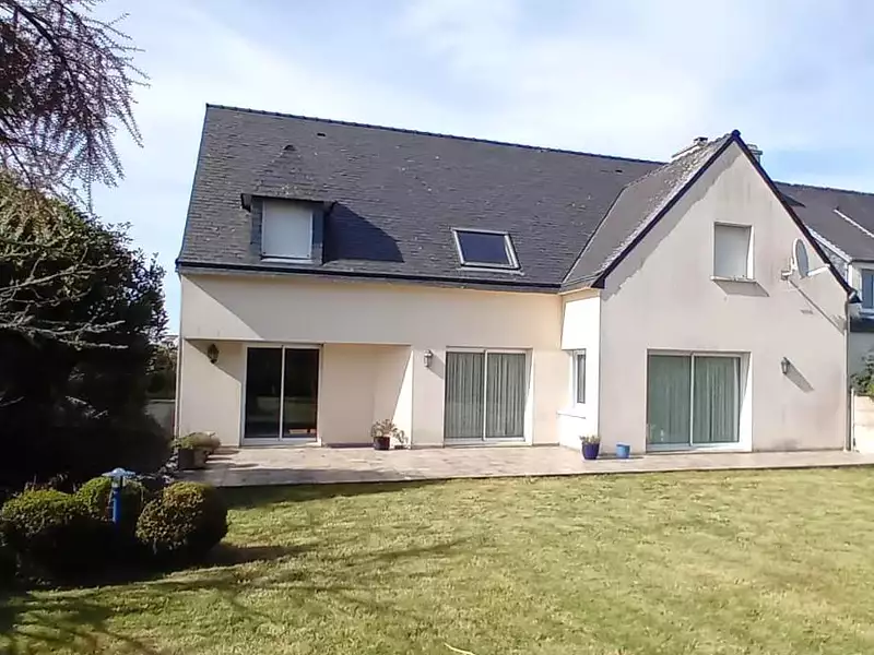 Maison, 205 m²
