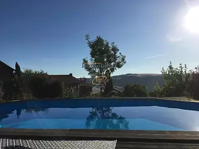 Divers, 305 m²