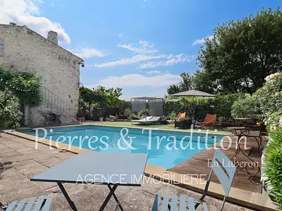 Maison, 301 m²