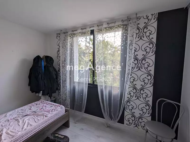 Maison, 185 m²