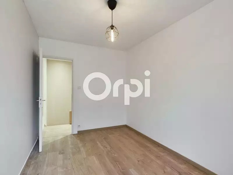 Maison, 168 m²