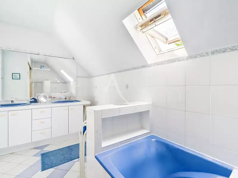 Maison, 130 m²