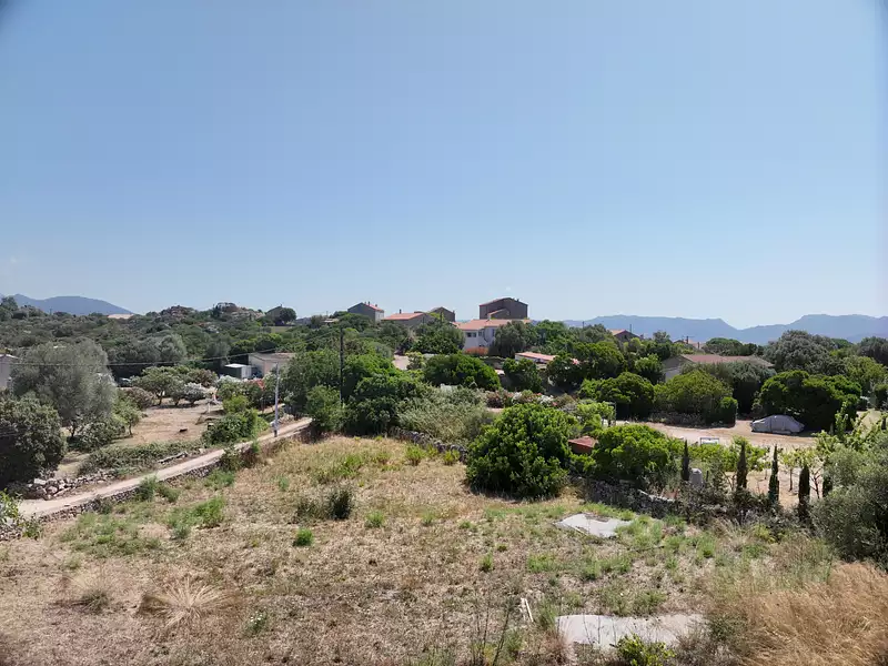 Terrain, 2 098 m²
