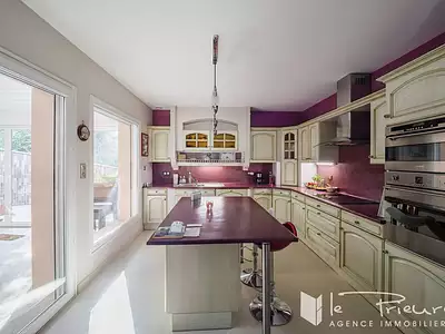 Maison, 176,02 m²