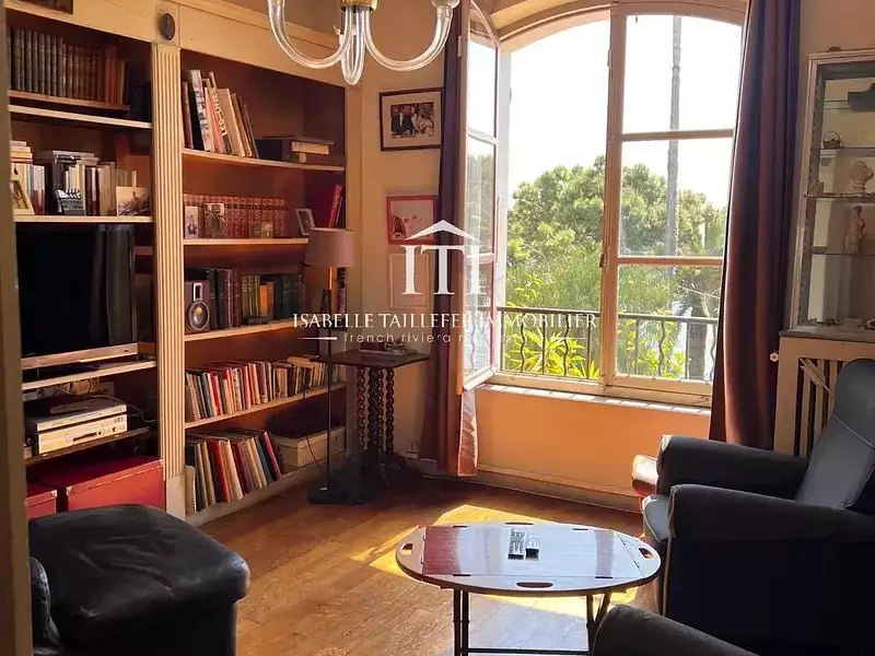 Maison, 280 m²