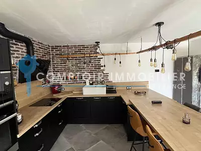 Maison, 212 m²