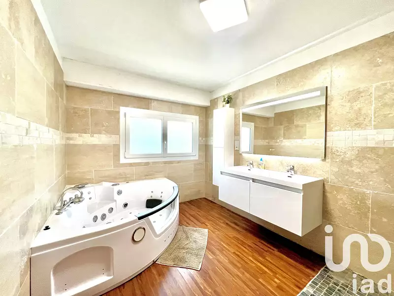 Maison, 130 m²