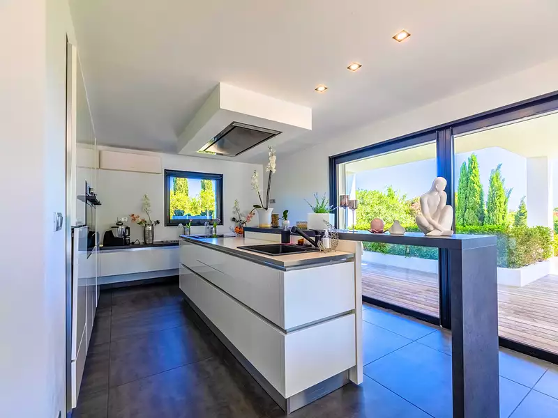 Maison, 278 m²