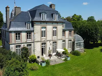 Maison, 552 m²