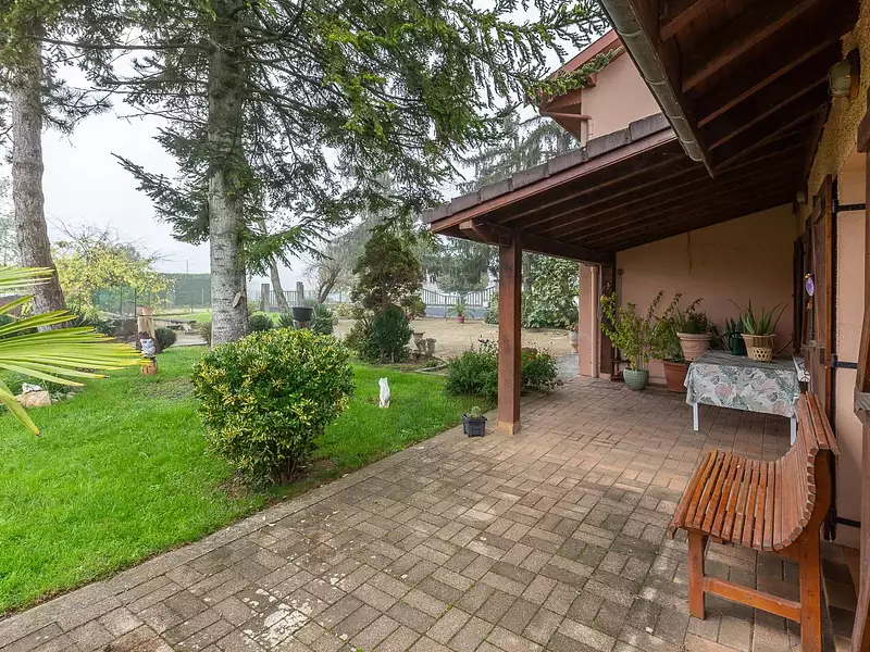 Maison, 176 m²