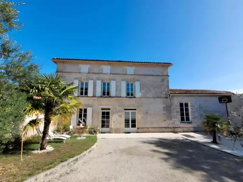 Maison, 300 m²