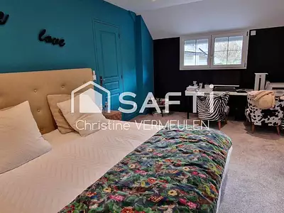 Maison, 255 m²