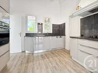 Maison, 182,5 m²
