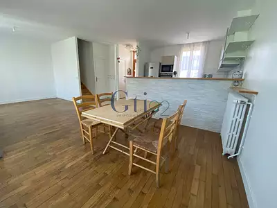 Maison, 145 m²