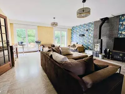 Maison, 225 m²