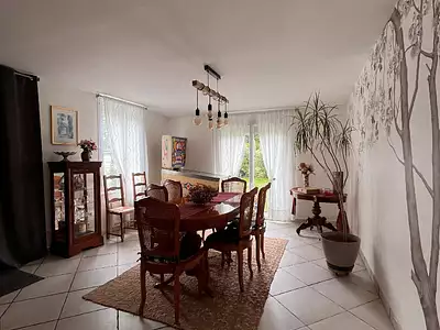 Maison, 194,48 m²