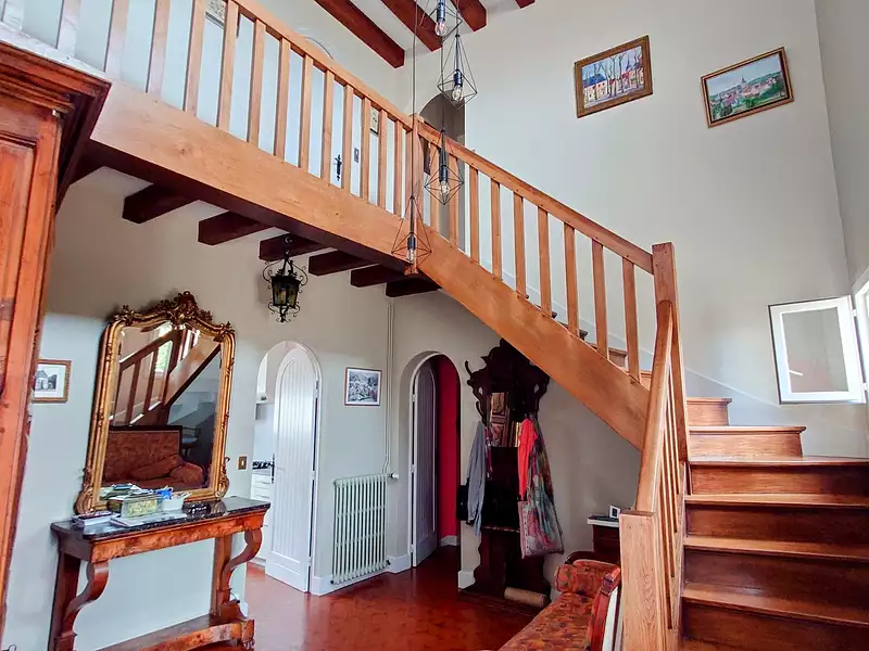 Maison, 248 m²